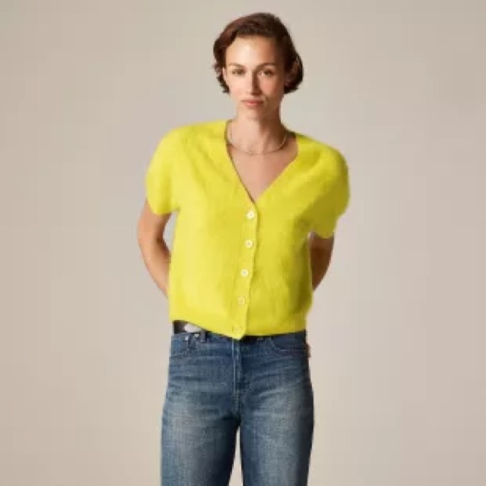 NWT J.Crew Brushed Cashmere Cardigan in “Burnished Chartreuse”. Size XS